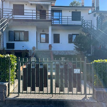 Il Rifugio Di Carmine Apartment กัสเตลดิซังโกร ภายนอก รูปภาพ